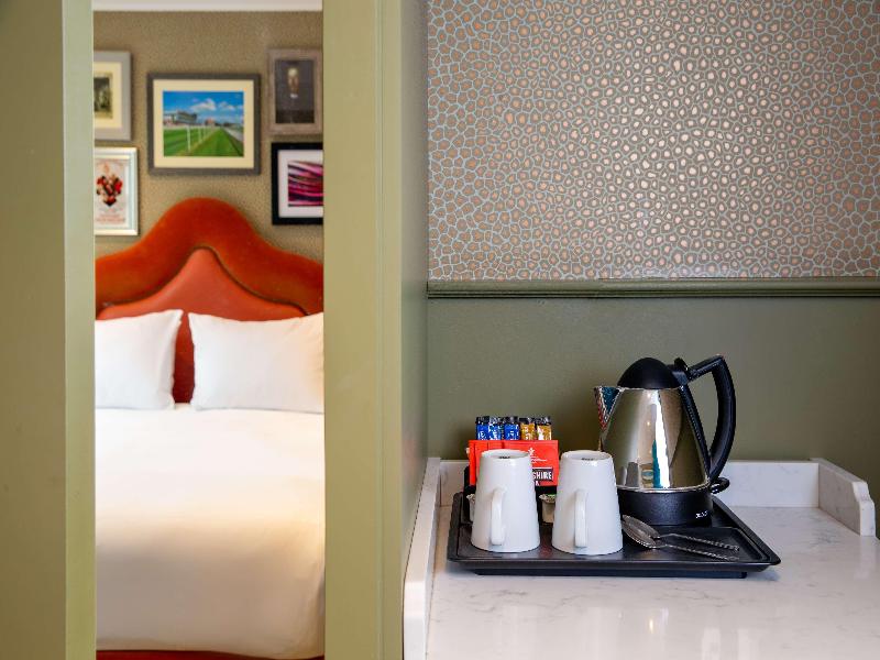 Elmbank York, Tapestry Collection by Hilton - Oda