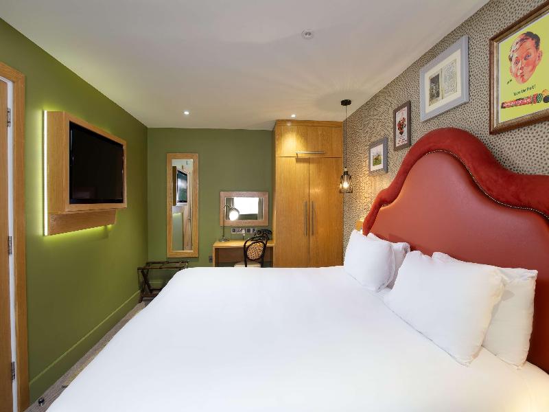 Elmbank York, Tapestry Collection by Hilton - Oda