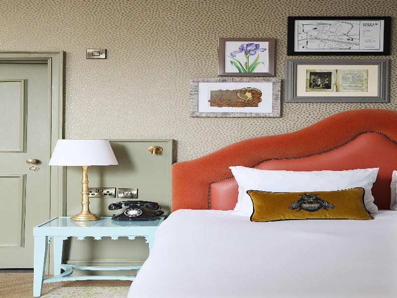 Elmbank York, Tapestry Collection by Hilton - Oda