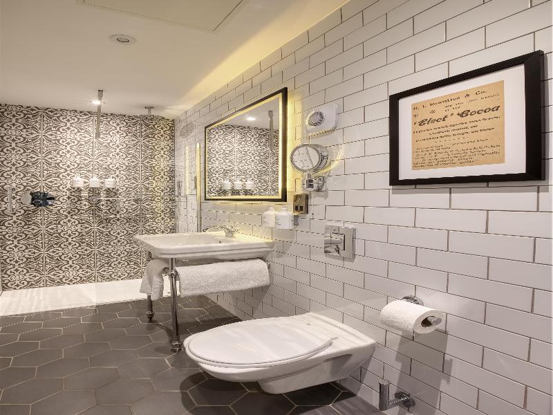 Elmbank York, Tapestry Collection by Hilton - Oda