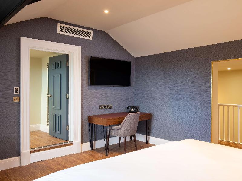 Elmbank York, Tapestry Collection by Hilton - Oda