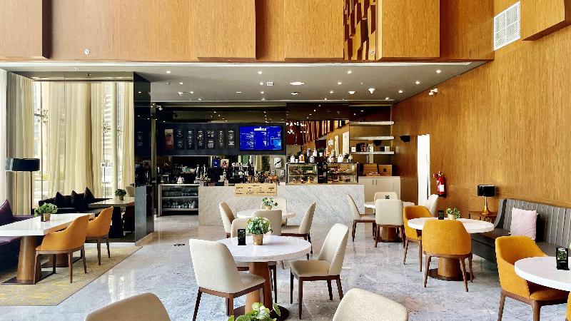 Aleph Doha Residences, Curio Collection by Hilton - Restoran