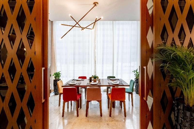 Aleph Doha Residences, Curio Collection by Hilton - Restoran