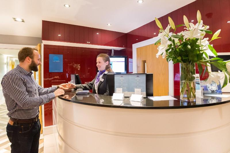 Mercure Darlington Kings Hotel - Lobi