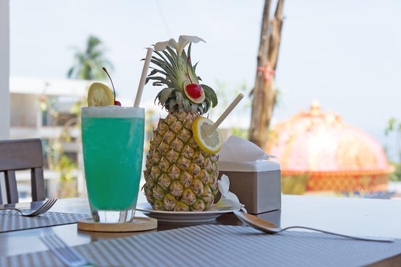 Phi Phi Mountain Beach Resort - Bar