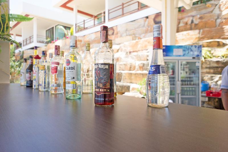 Phi Phi Mountain Beach Resort - Bar