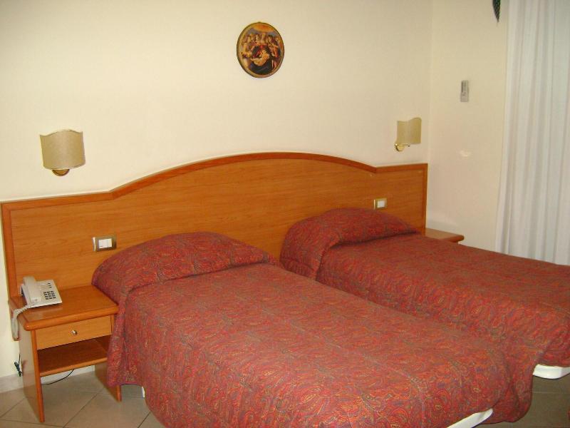 Hotel Continental - Oda