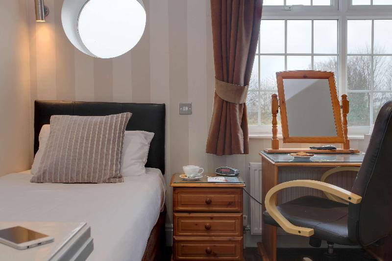 Bolholt Country Park Hotel - Oda