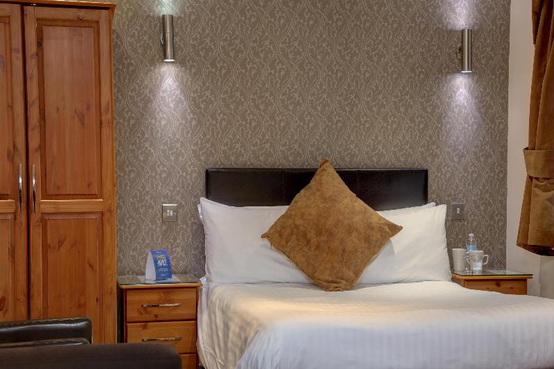 Bolholt Country Park Hotel - Oda