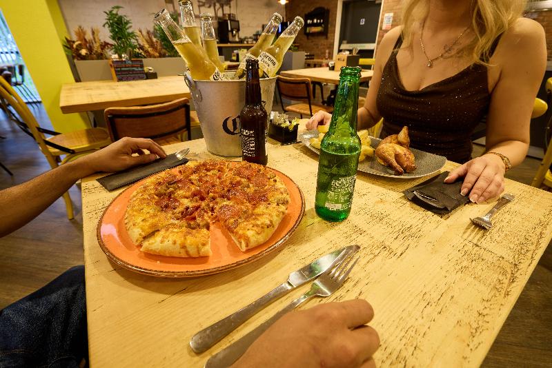 Holiday Inn - the niu, Loom Manchester North - Restoran