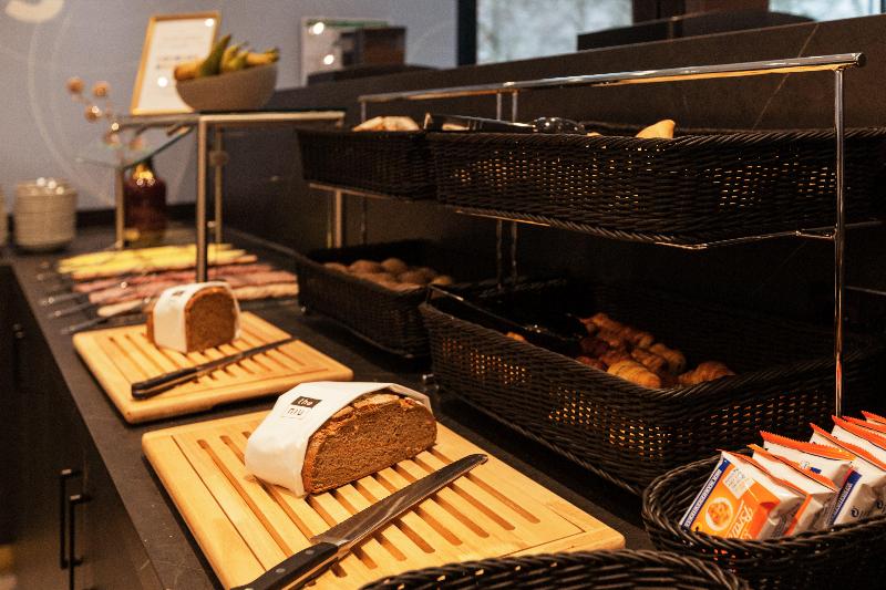Holiday Inn - the niu, Mood Mainz - Restoran
