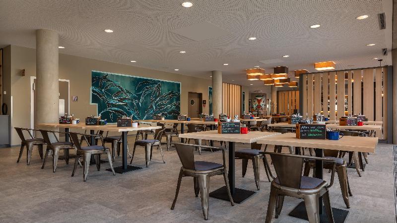 Holiday Inn - the niu, Timber Esslingen - Restoran