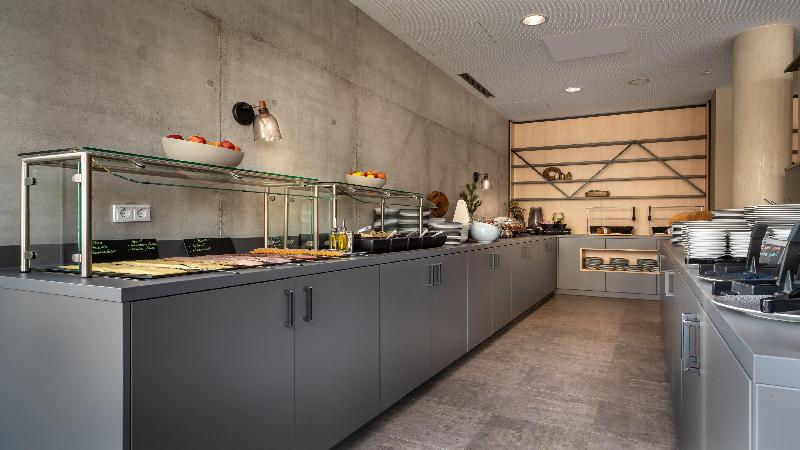 Holiday Inn - the niu, Timber Esslingen - Restoran