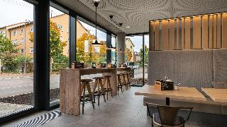 Holiday Inn - the niu, Timber Esslingen fotoÄŸrafÄ±