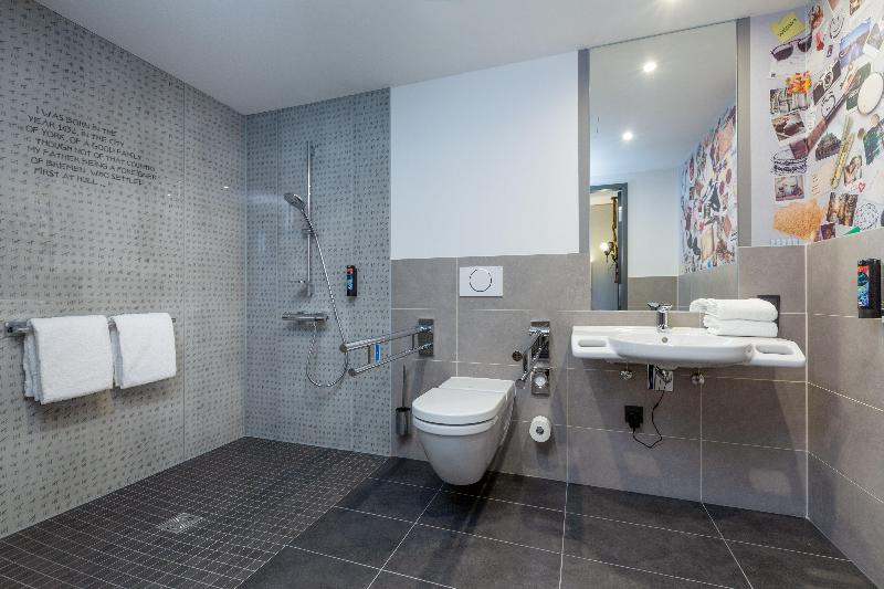 Holiday Inn - the niu, Crusoe Bremen Airport - Oda