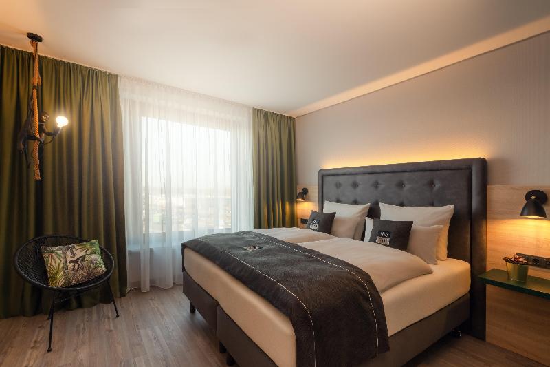 Holiday Inn - the niu, Crusoe Bremen Airport - Oda