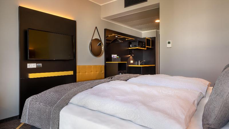 Holiday Inn - the niu, Fury Aschheim Messe - Oda