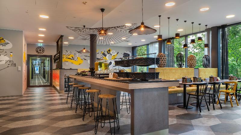 Holiday Inn - the niu, Fury Aschheim Messe - Restoran