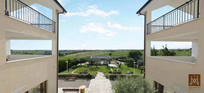 Magnificat Hotel & Resort - Teras