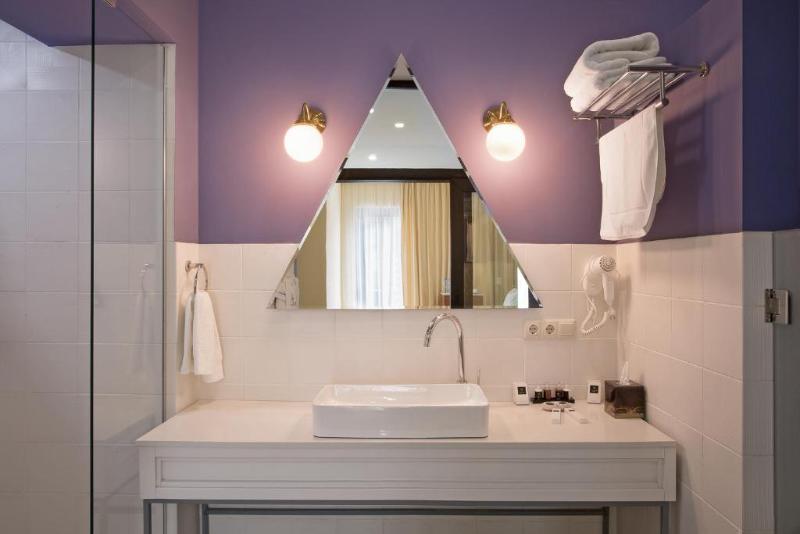 Folk Boutique Hotel - Oda