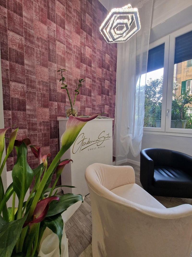 Gardenia Suites - Lobi