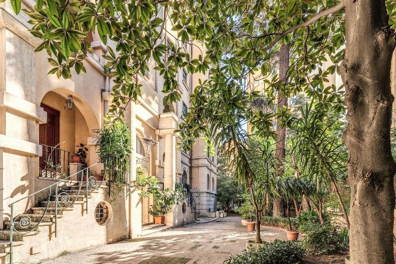 Gardenia Suites - Genel