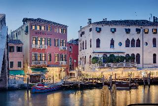 NH Venezia Santa Lucia