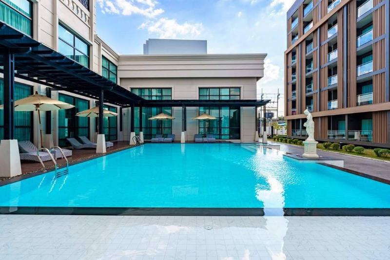 Mandarin Eastville Pattaya - Havuz