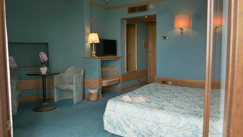 Hotel 501 - Oda