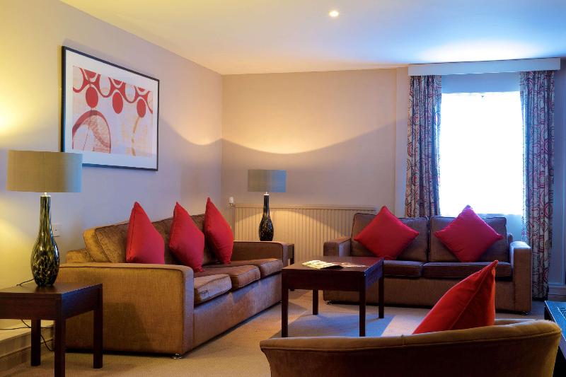 Aberdeen Airport Dyce Hotel, Sure Collection by BW - Oda
