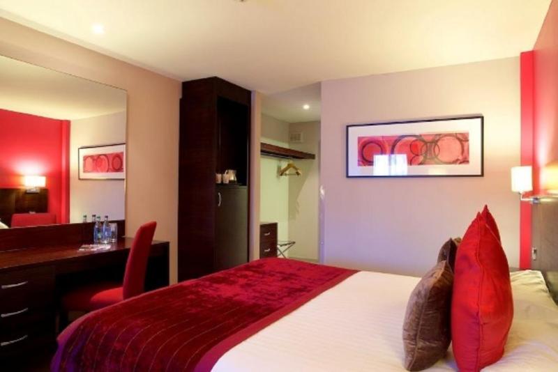 Aberdeen Airport Dyce Hotel, Sure Collection by BW - Oda