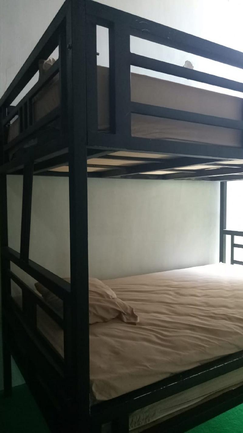 Gandrung City Hostel By Zuzu - Oda