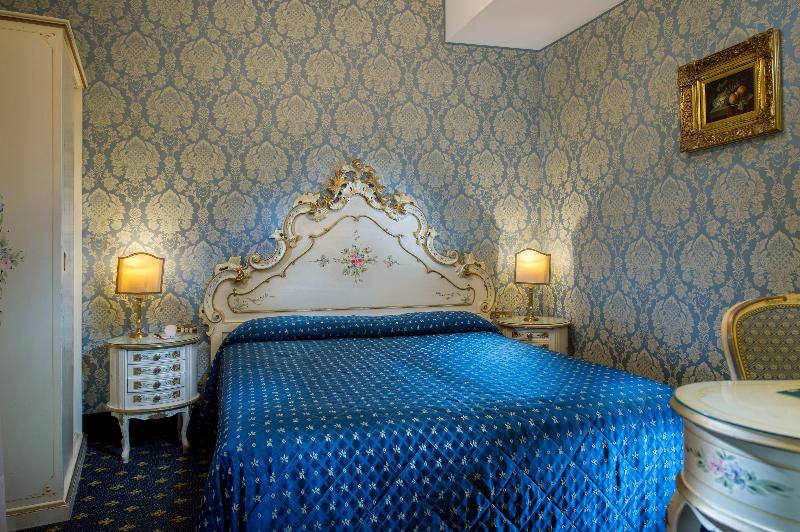 Rialto Hotel - Oda