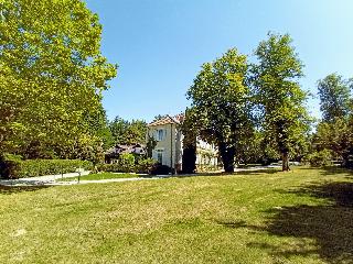 Chateau des Ayes