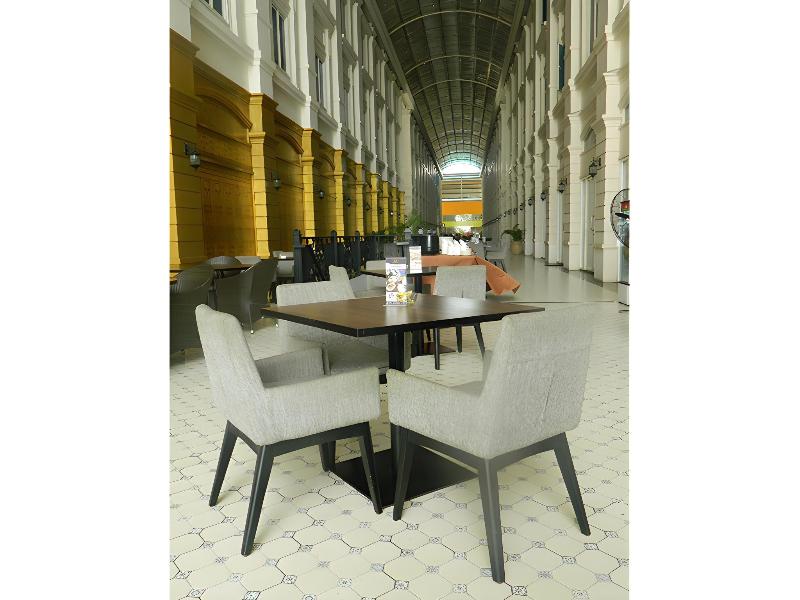 Wing Hotel Kualanamu Airport - Restoran