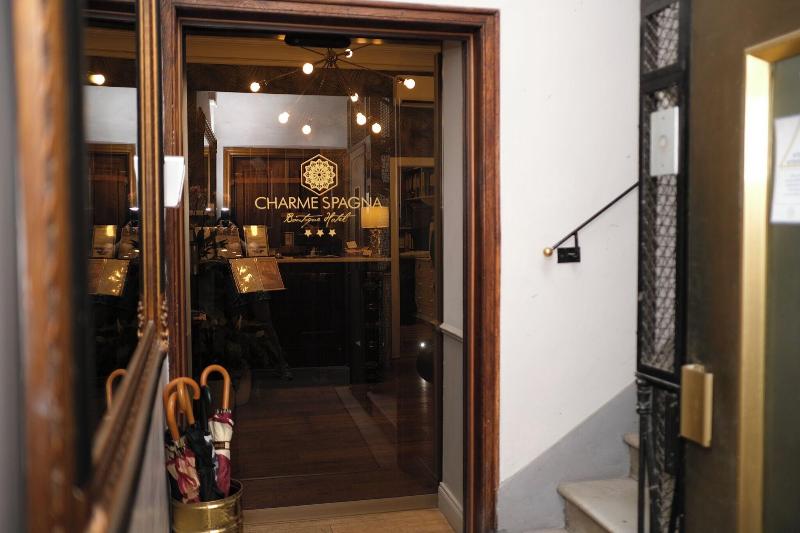 Charme Spagna Boutique - Lobi