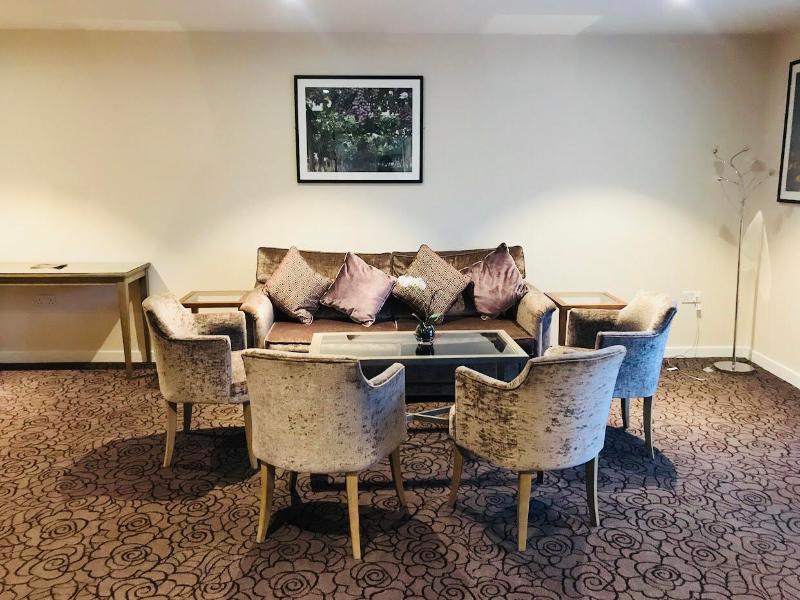 Sandford Springs Hotel & Golf Club - Oda