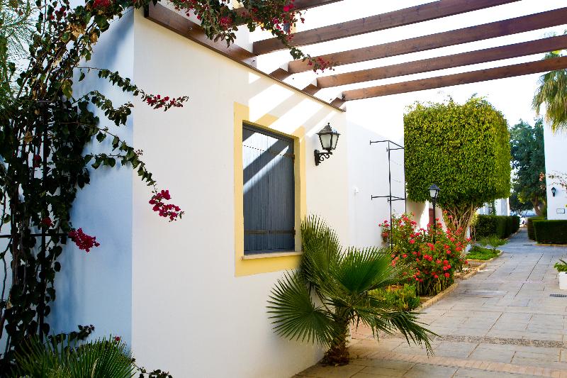 Kefalos Beach Tourist Village - Genel