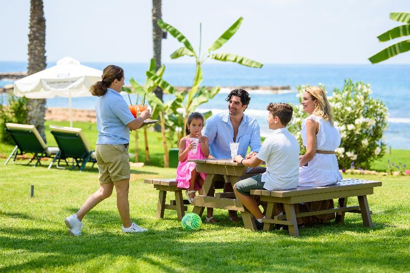 Constantinou Bros Athena Beach Hotel - Bar