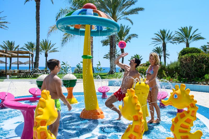 Constantinou Bros Athena Beach Hotel - Aktivite