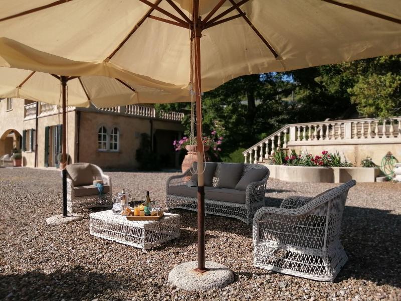 Tenuta Il Sassone - Wine & Food - Genel