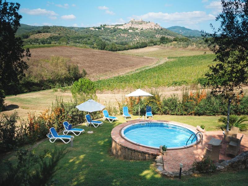 Tenuta Il Sassone - Wine & Food - Genel