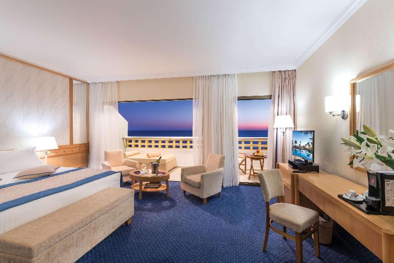 Constantinou Bros Athena Royal Beach - Oda