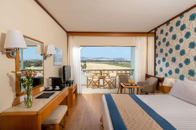 Constantinou Bros Athena Royal Beach - Oda