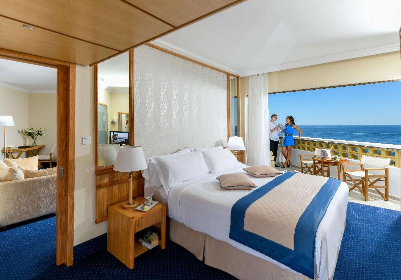 Constantinou Bros Athena Royal Beach - Oda
