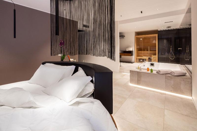 The Corner Duomo Hotel - Oda