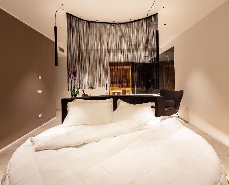 The Corner Duomo Hotel - Oda