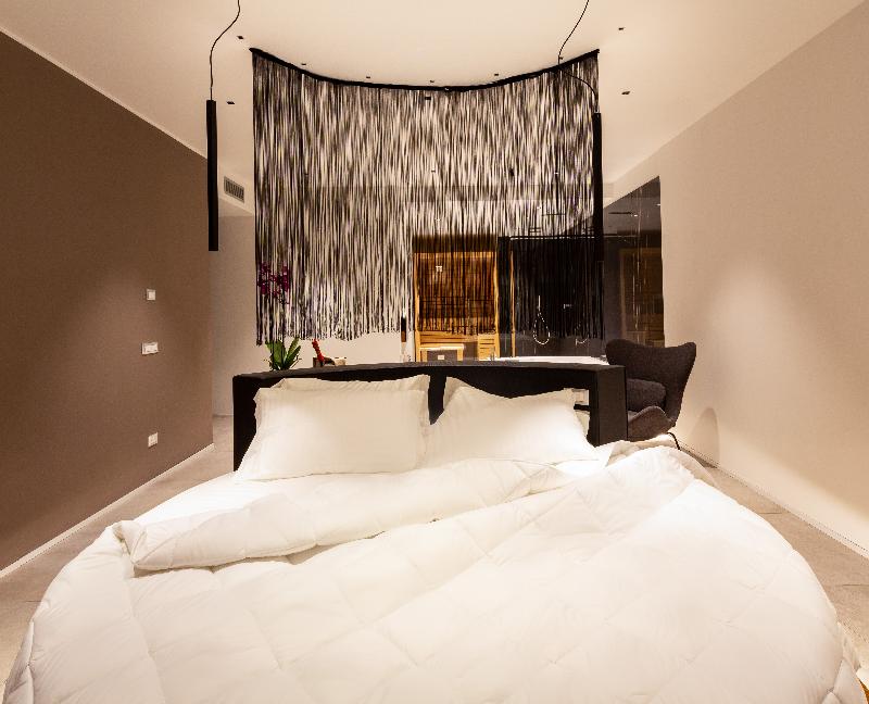 The Corner Duomo Hotel - Oda