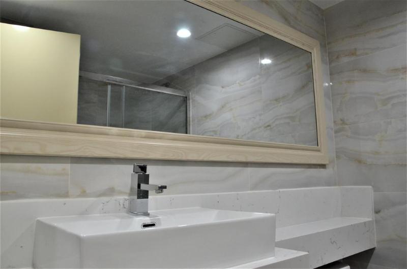 Lic Plaza Hotel - Genel