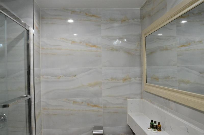 Lic Plaza Hotel - Genel